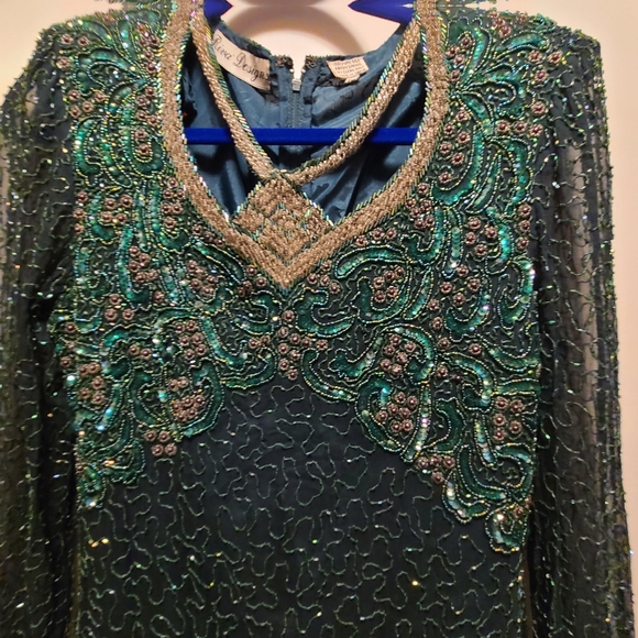 Vintage long beaded evening gown - Picture 3 of 11